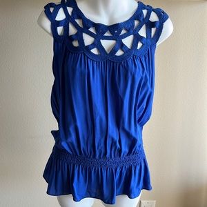 Ladies max studio specialty products royal blue size large sleeveless shirt
